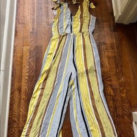 NWT Hem & Thread Boho Jumpsuit | Tie Back | Yellow Striped - Picture 12 of 15